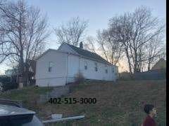 2710 S 9th St, Omaha, NE 68108