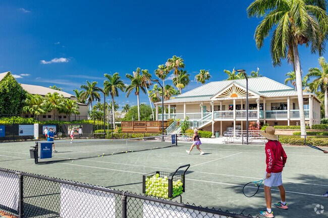 Aqualane Shores tennis players will love the well equipped Arthur Allen Tennis Center nearby.
