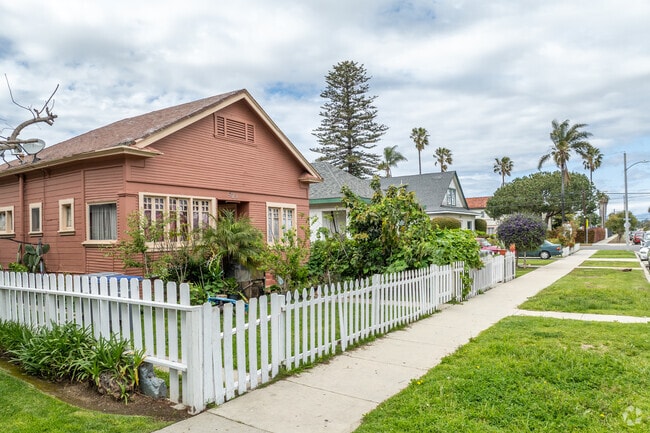 You can find centuries old four square style homes throughout Downtown Oxnard.