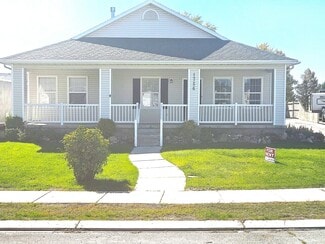 1756 E West Pinion Cir, Eagle Mountain, UT 84005