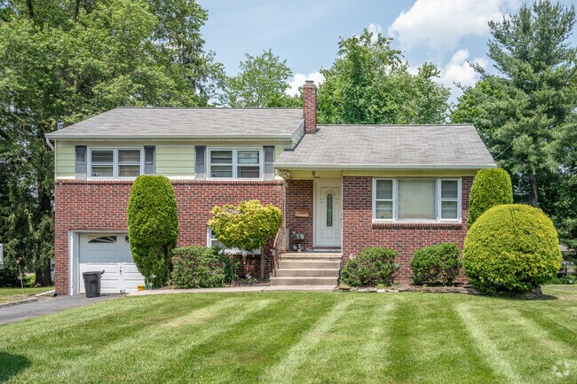 Split-level homes make up the majority of the housing stock in Hillcrest.