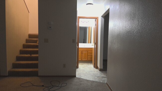 7411 Woburn Cir unit 4, Anchorage, AK 99502 - photo 6