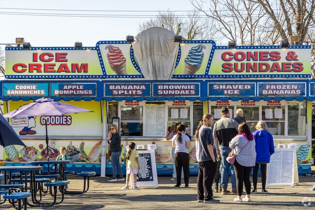 Mister Goodies serves the sweetest treats in Timberlake.