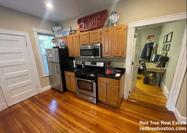 63 Hillside St unit 1, Roxbury Crossing, MA 02120 - photo 7