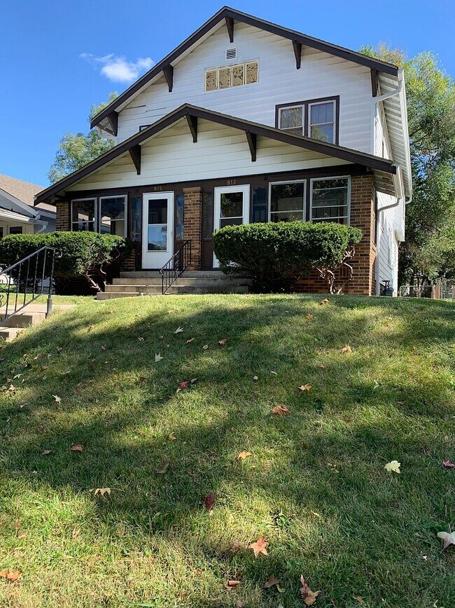 813 N Bancroft St, Indianapolis, IN 46201 - photo 7