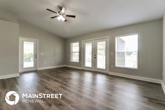 7960 Sugar Pine Blvd, Lakeland, FL 33810 - photo 3