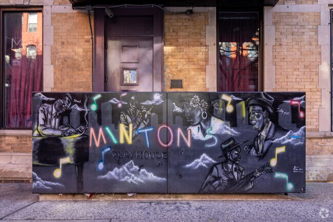 (008)_MintonsPlayhouse3