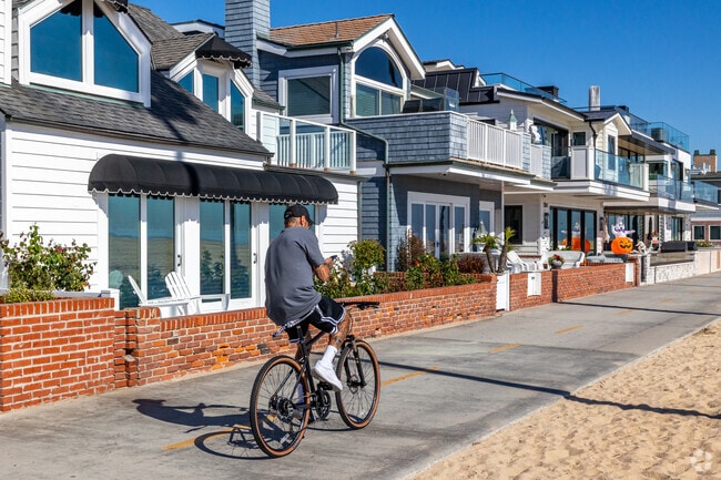 People move to Newport Beach City desiring the luxurious lifestyle with beachfront estates.