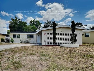 11674 Oleander Dr, Royal Palm Beach, FL 33411
