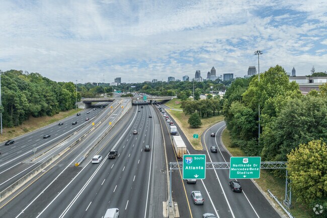 Residents can take Interstate 75 from Collier Hills to Downtown Atlanta.