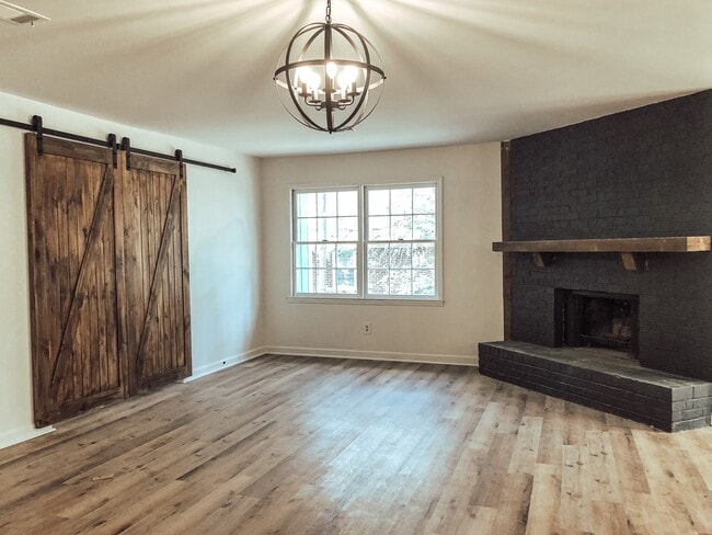 1234 Juniper Dr unit 1234 Juniper Drive, Auburn, AL 36830 - photo 4