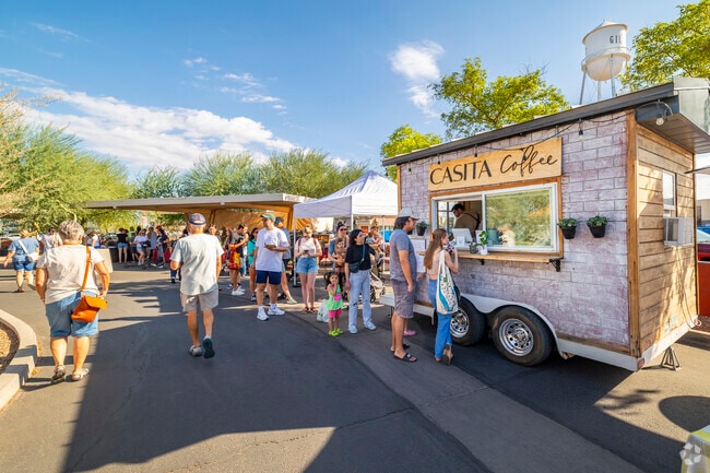 The Gilbert Farmers Market serves up fresh coffee that’s easily accessible from Val Vista.
