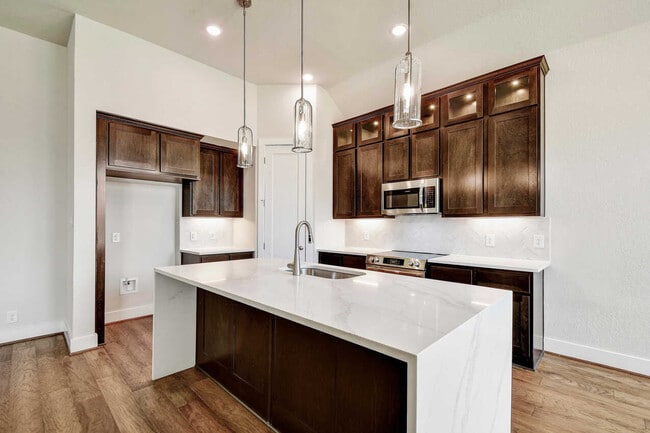 10208 Cactus Hills unit 36555603, San Antonio, TX 78254 - photo 7