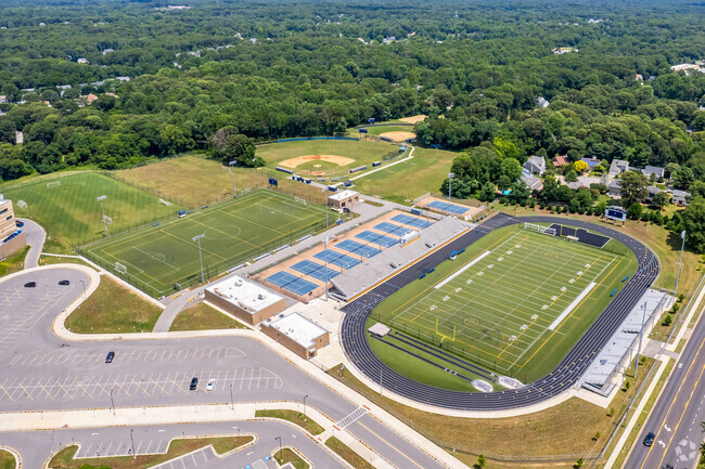 Severna Park High School, Rankings & Reviews - Homes.com