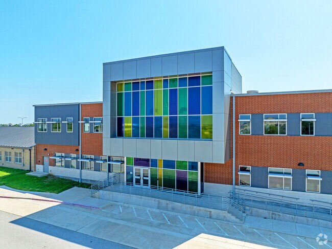 Manor New Tech High School is committed to providing all students with rigorous learning.