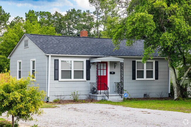 Tree shaded bungalows in Highland Park in Augusta.