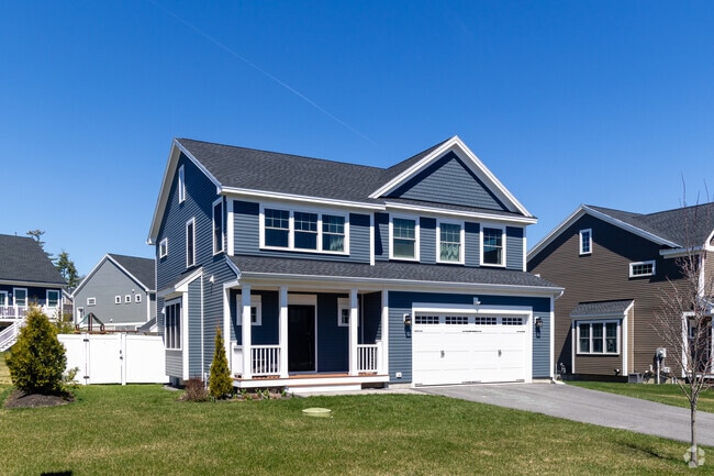 Stroudwater has newly built homes.