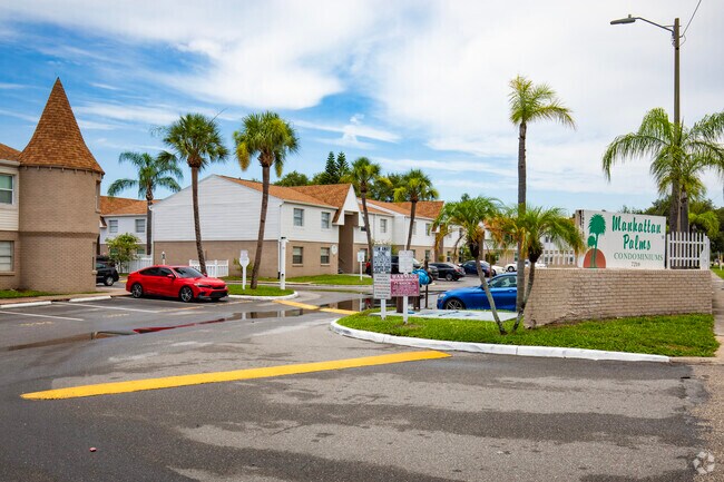 Condo prices generally range from $124,000 - $205,000.