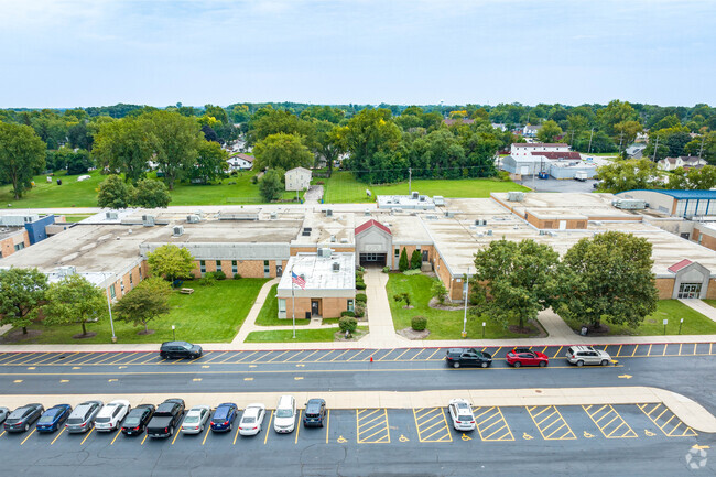 Henry W Cowherd Middle School 4