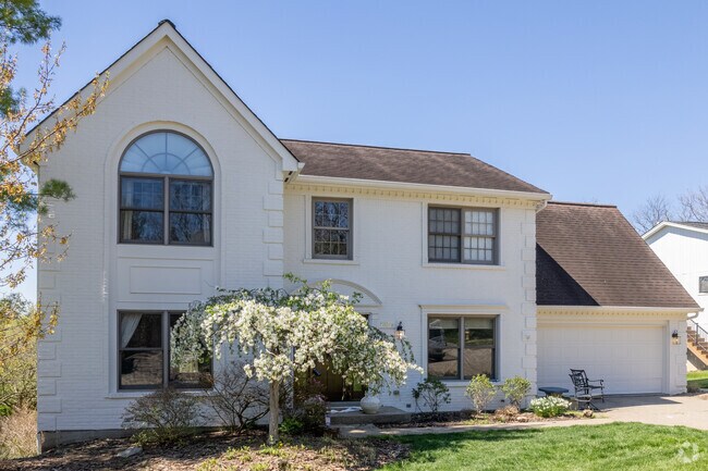 Brick home with gabled peak are available in Fort Wright.