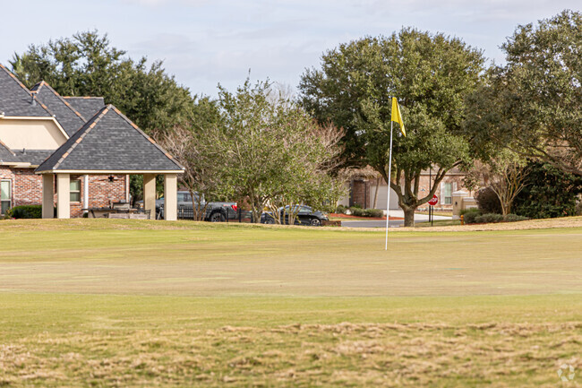 Try for a hole in one at Pelican Point Golf & Country Club near Sorrento.