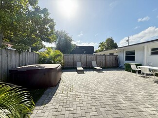 100 NW 45th St, Miami, FL 33127