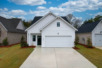 349 Shiloh Creek Dr, Calera, AL 35040