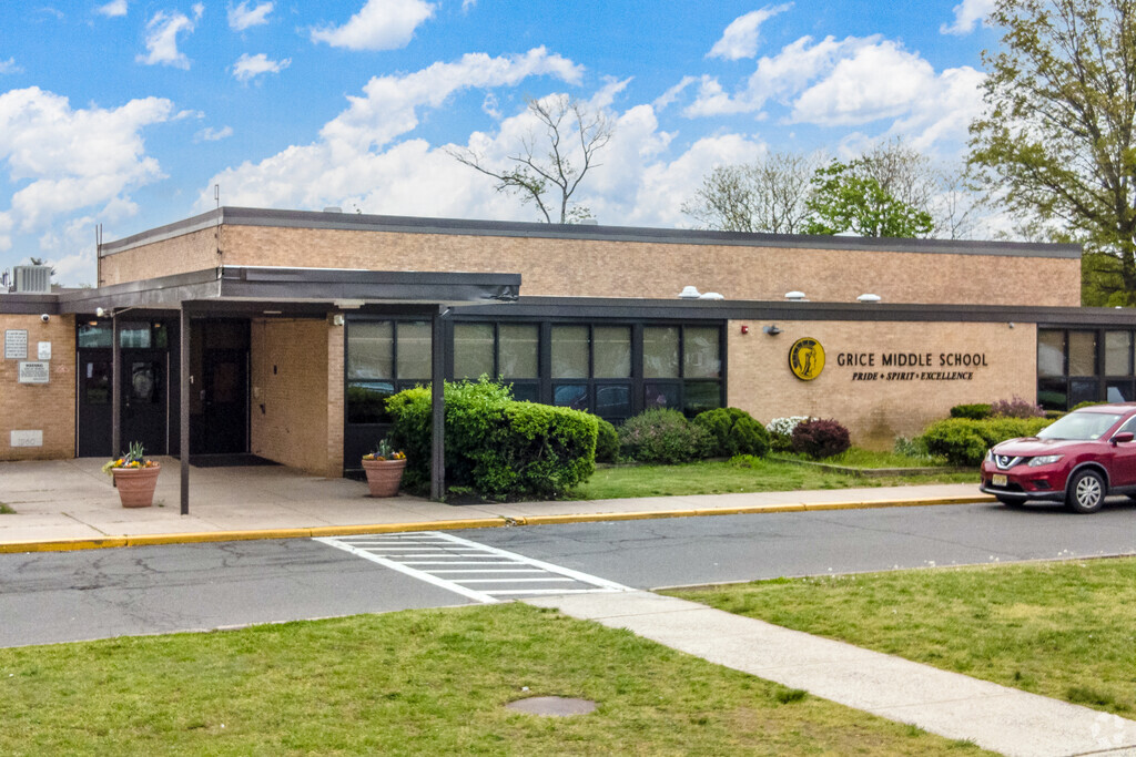 Grice Middle School main entrance.