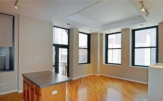 208 W Washington St Unit 504, Chicago, IL 60606