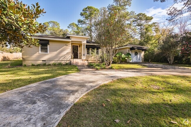 No matter the style or color, Hilaman homes are welcoming to all.