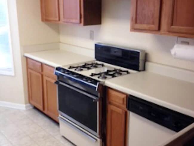 6461 Northridge Way, Morrow, GA 30260 - photo 2