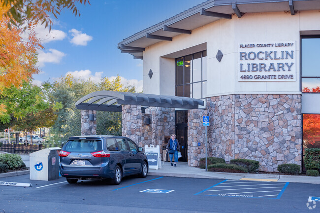 The Rocklin Public Library is a local hotspot for residents of Mission Hills.