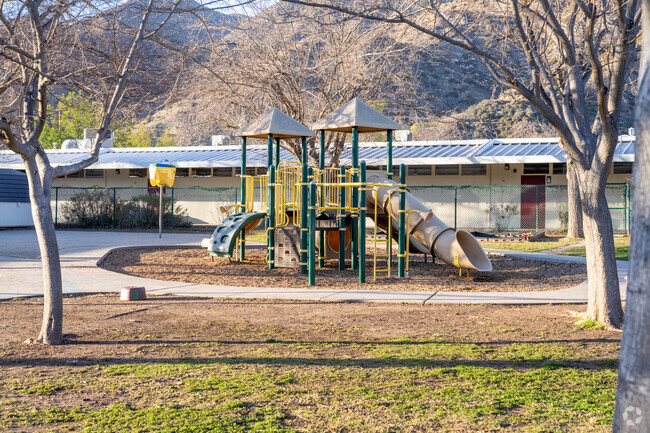 The minority student enrollment at Topa Topa Elementary is 47%.