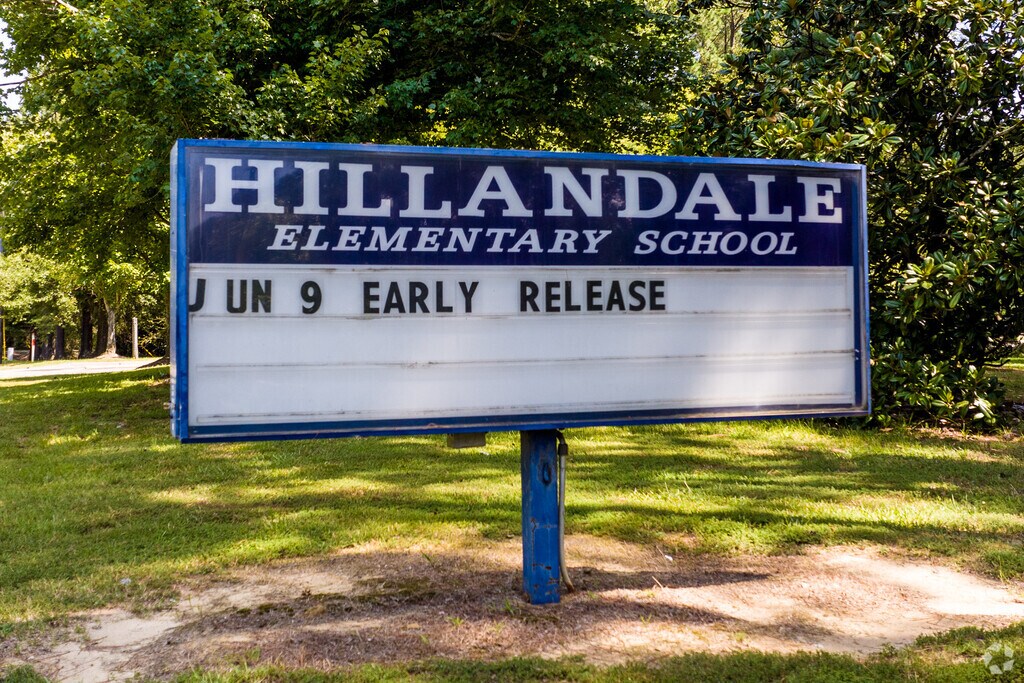 Hillandale Elementary School, Rankings & Reviews