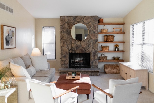 2639 S Xanadu Way, Aurora, CO 80014 - photo 2