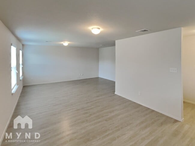 9531 Apple Ridge Ln, San Antonio, TX 78239 - photo 2