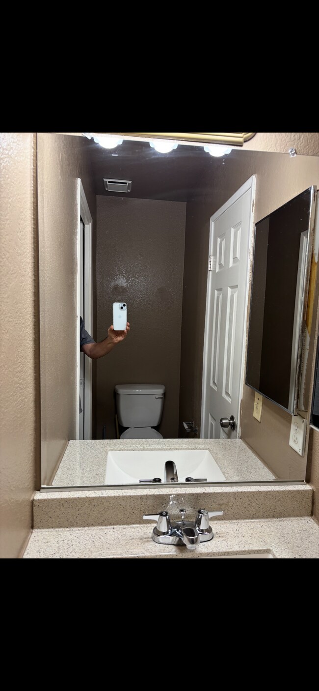 28631 Calle Del Lago unit B, Murrieta, CA 92563 - photo 3