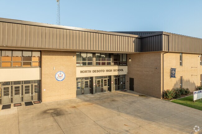 North DeSoto High School