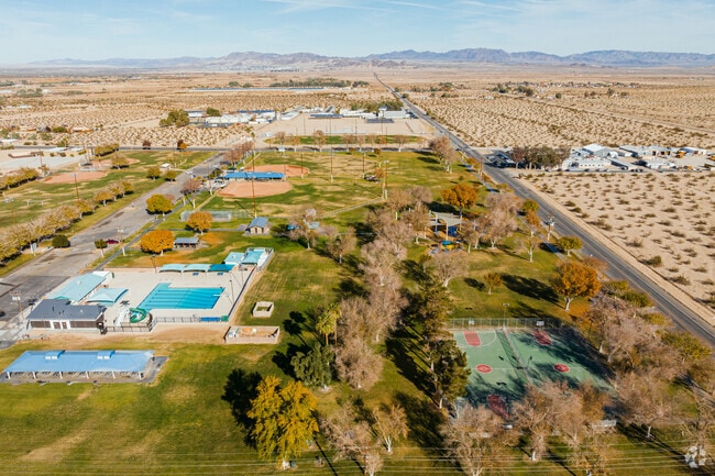 Luckie Park is a beautiful Twentynine Palms park that offers many amenities for locals to enjoy.