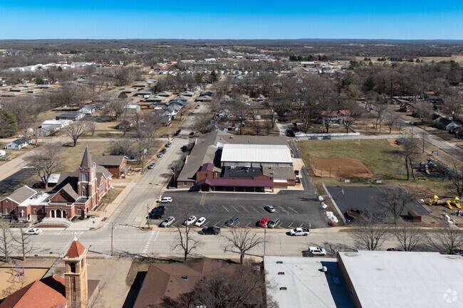 Dedicated teachers at St. Paul Lutheran School help students reach their full potential.