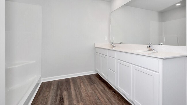 13138 Golden Hay Cir unit 38476668, Madison, AL 35756 - photo 4