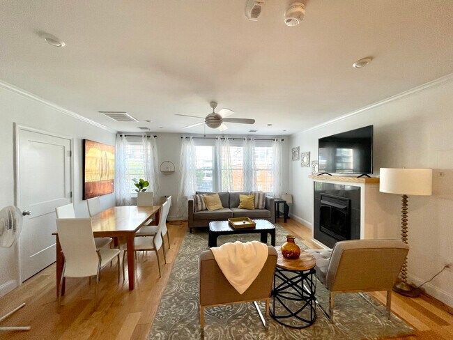 1015 Tremont St unit 4, Boston, MA 02120 - photo 2
