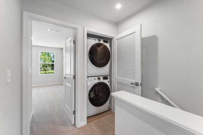 3232 Dannelly Towns Aly, Charlotte, NC 28208 - photo 6