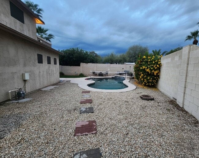 12616 N 39th St, Phoenix, AZ 85032 - photo 5
