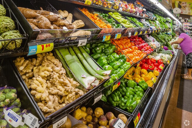 Kroger offers some of the best produce in Teal Run.