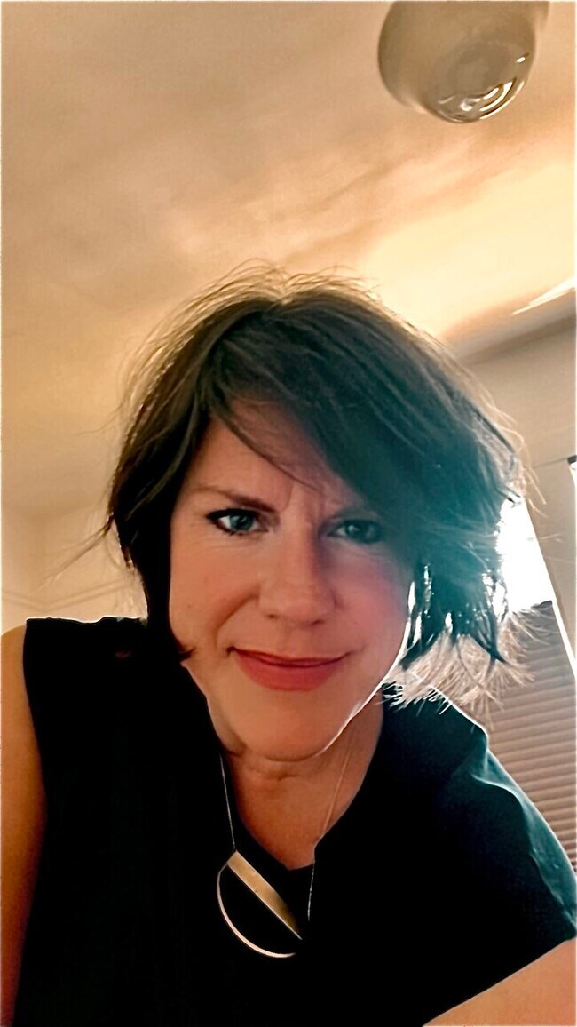 Tracy Sullivan