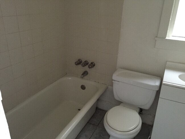 1411 W 3rd St unit 3, Los Angeles, CA 90017 - photo 6