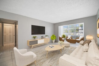 601 NW 42nd Ave, Plantation, FL 33317