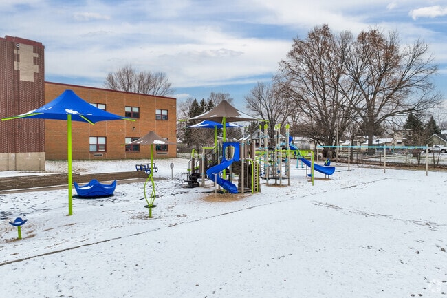 Over 79% of students obtain free or reduced lunches at Eastern Heights Elementary School.