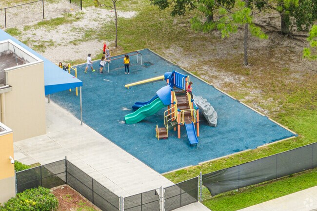 Stonebridge students are given a great education at Sunrise Park Elementary.